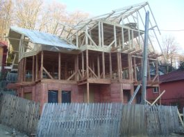 Organizarea santierului pentru constructia unei case din lemn