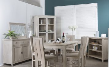 Mobilier RONEX din lemn masiv de esenţă tare – o alegere la modă pentru mai multe generaţii mobila living/dining lemn masiv FANTASY