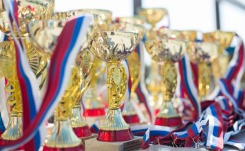 Trofee personalizate