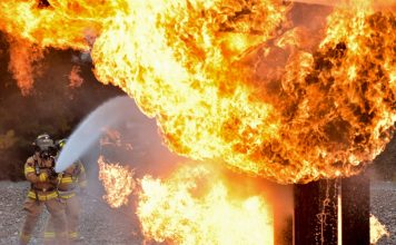 Detaşamentele de pompieri au nevoie de maşini pentru intervenţii eficiente